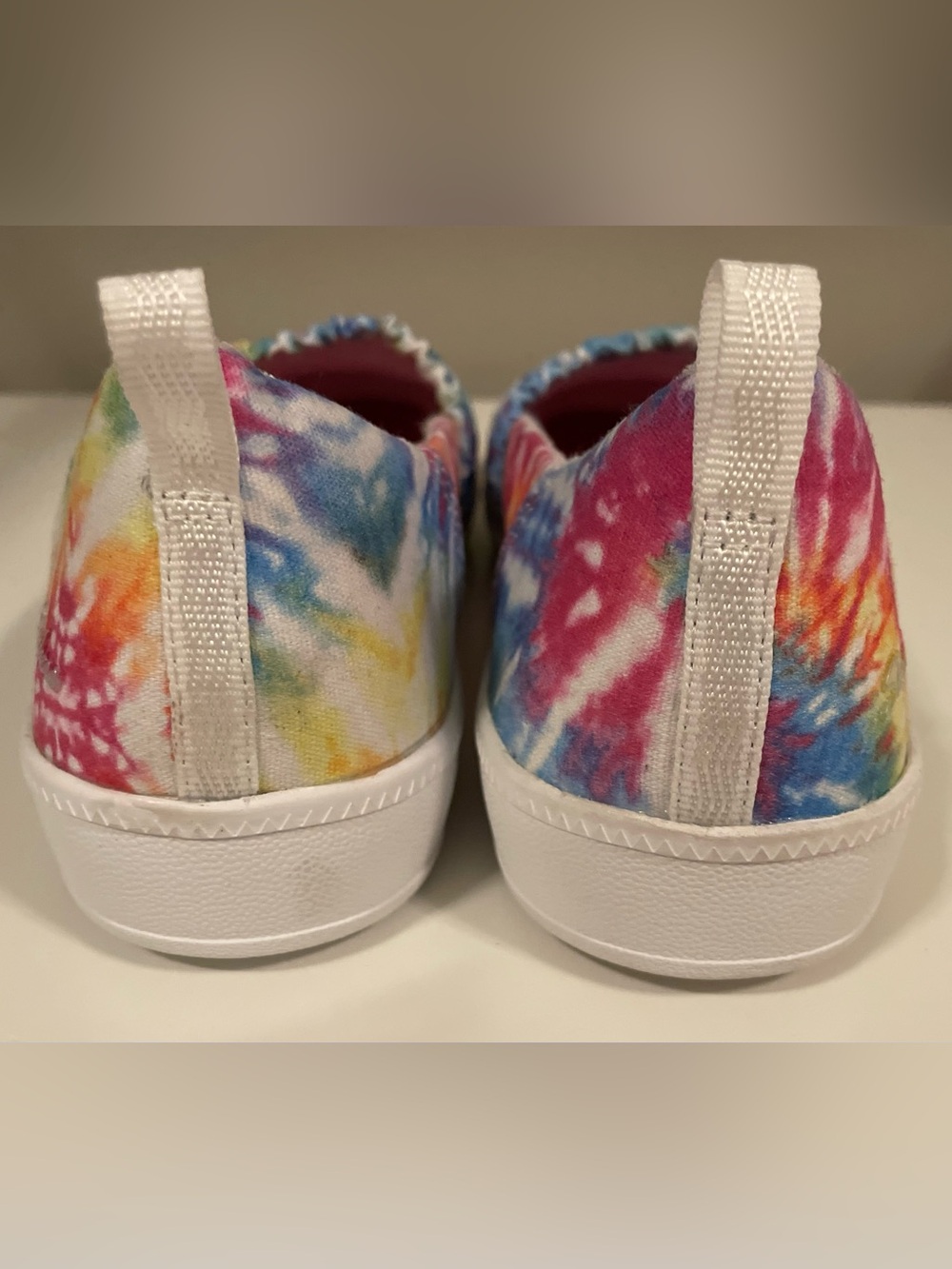 NWOT Skechers Madison Avenue To Dye For Tie-Dye Slip-On Shoes - Picture 2 of 7